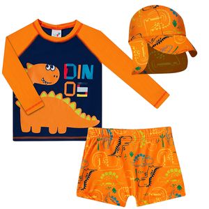 Conjunto de banho Dino Laranja: Camiseta Surfista + Boné + Sunga - Tip Top